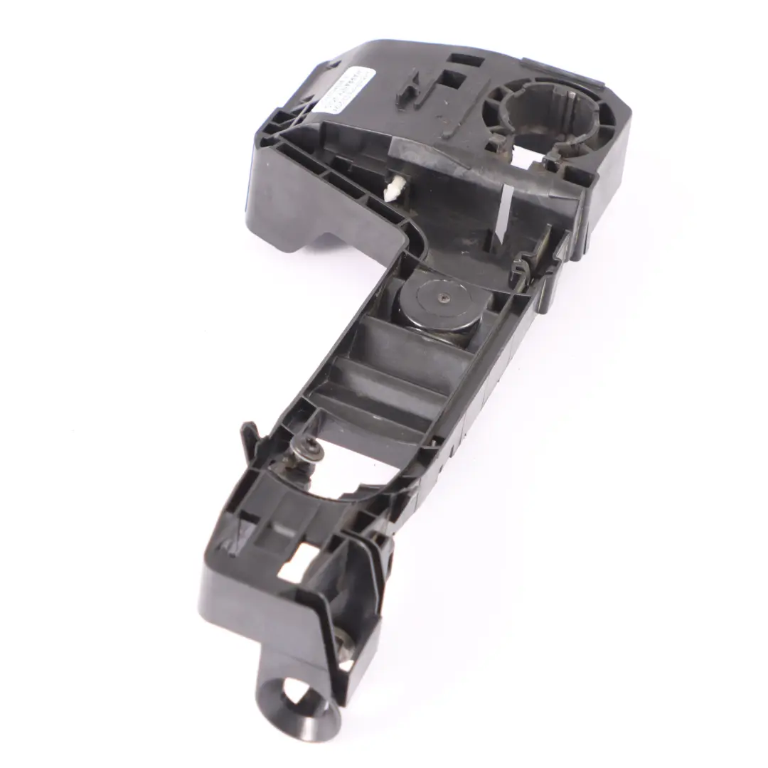 Poignée porte coulissante Base Arrière Droite pour Mercedes Vito W447 à propos du numéro de pièce A4477600334 Mercedes Vito W447 Poignée porte coulissante Base Arrière Droite - SKU A4477600334 - Numéro de pièce A4477600334