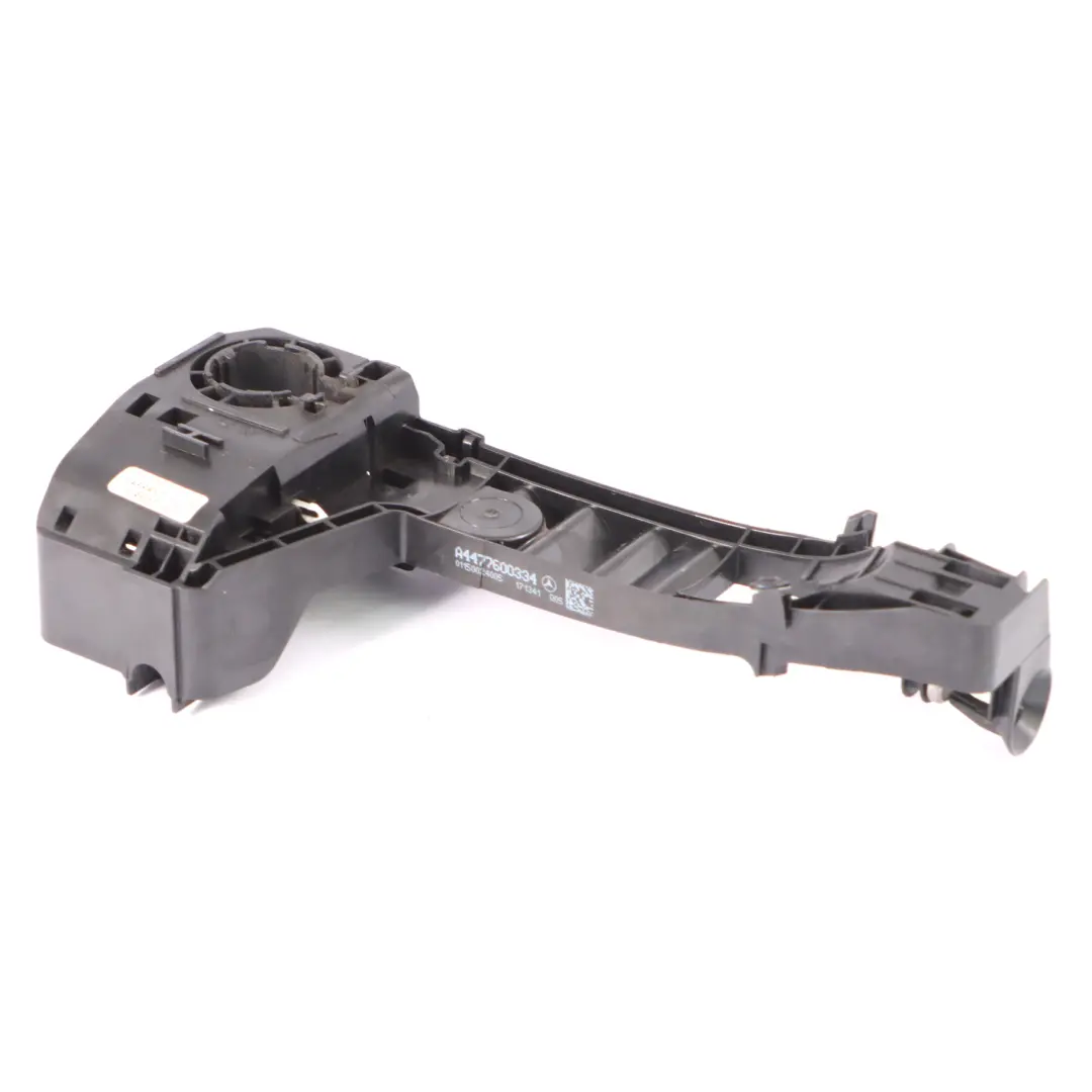Manija de puerta deslizante Base Trasera Derecha para Mercedes Vito W447 con número de pieza A4477600334 Mercedes Vito W447 Manija de puerta deslizante Base Trasera Derecha - SKU A4477600334 - Número de pieza A4477600334