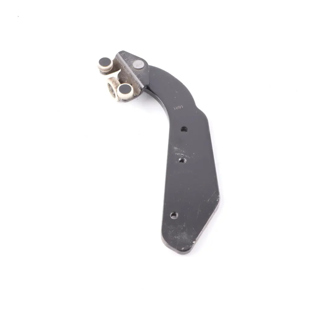 Mercedes Vito W447 Guida del rullo della porta scorrevole in basso a destra - SKU A4477601547 - Numero di parte A4477601447