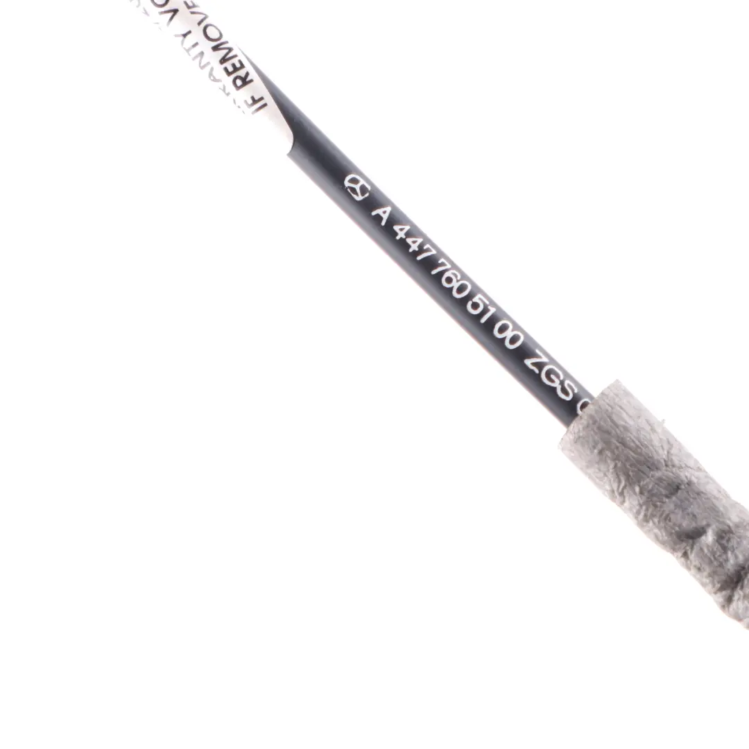 Cable de la cerradura de la puerta trasera izquierda superior para Mercedes Vito W447 con número de pieza A4477605100 Mercedes Vito W447 Cable de la cerradura de la puerta trasera izquierda superior - SKU A4477605100 - Número de pieza A4477605100