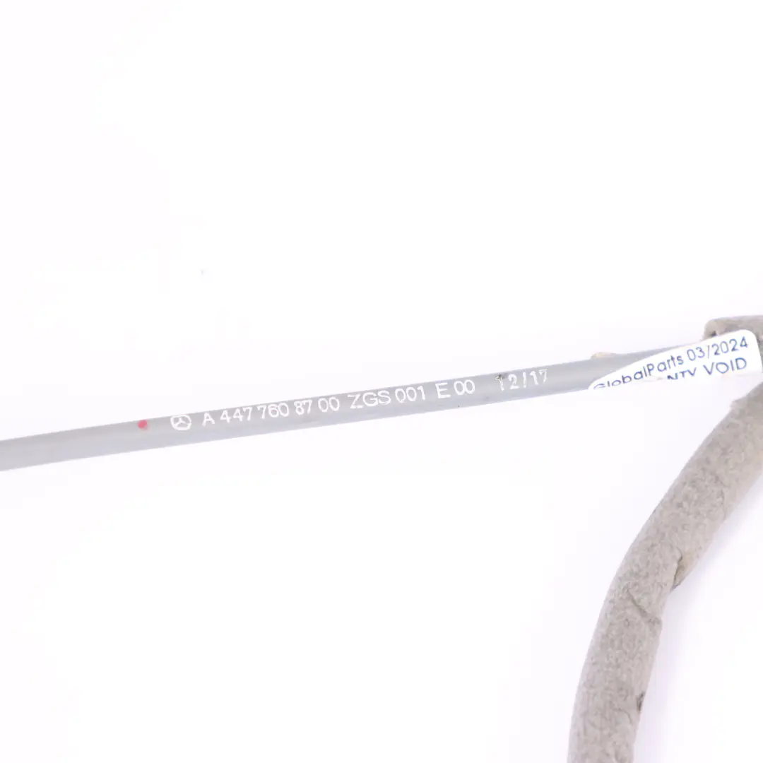 Cable Bowden Ceradura Puerta Trasera Derecha Izquierda para Mercedes W447 con número de pieza A4477608700 Mercedes W447 Cable Bowden Ceradura Puerta Trasera Derecha Izquierda - SKU A4477608700 - Número de pieza A4477608700