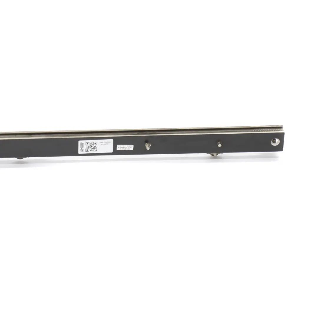 Guida per porta scorrevole Mercedes W447 Guida posteriore sinistra per con numero di parte A4477662100 Guida per porta scorrevole Mercedes W447 Guida posteriore sinistra - SKU A4477662100 - Numero di parte A4477662100