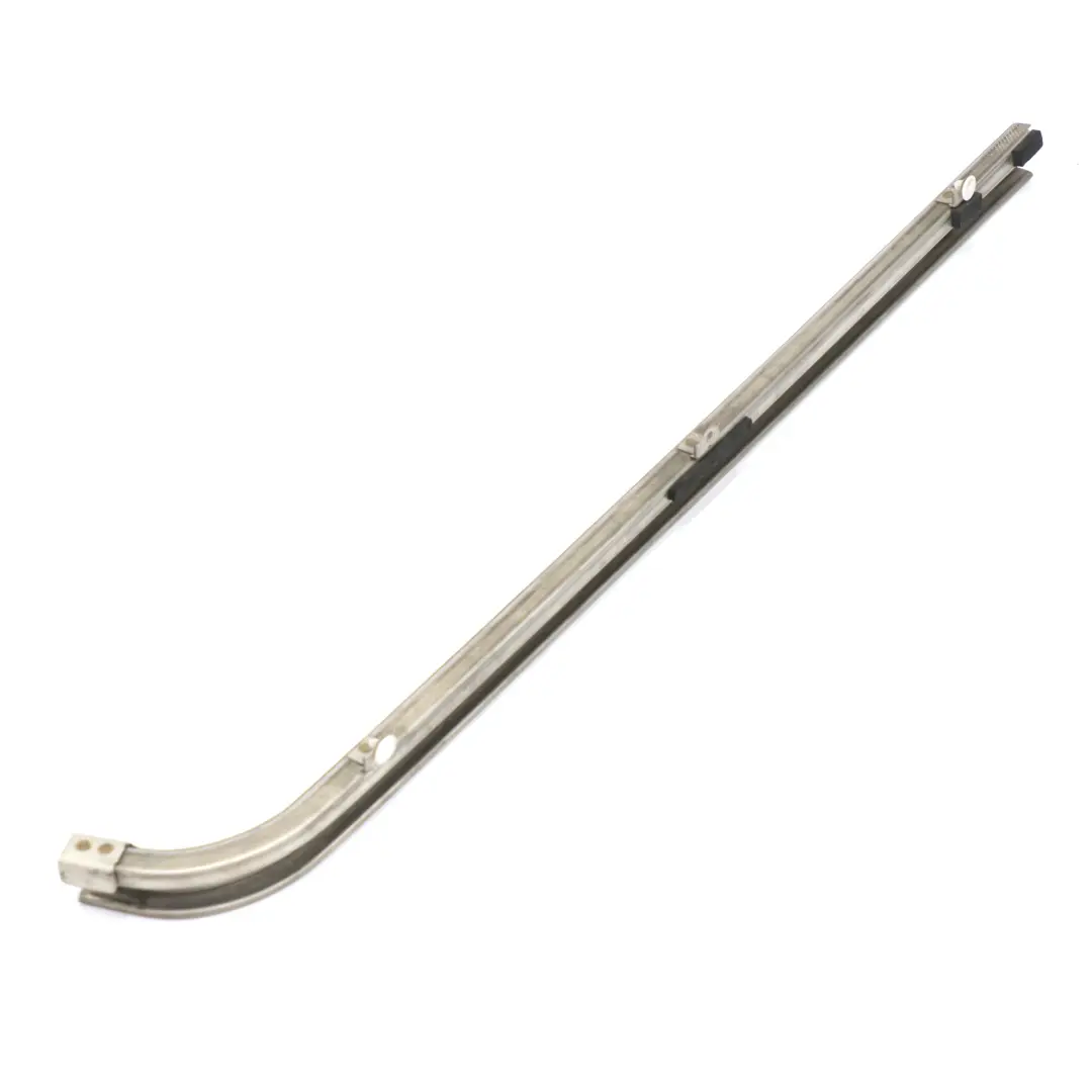 Guida per porta scorrevole Mercedes W447 Guida posteriore sinistra per con numero di parte A4477662100 Guida per porta scorrevole Mercedes W447 Guida posteriore sinistra - SKU A4477662100 - Numero di parte A4477662100
