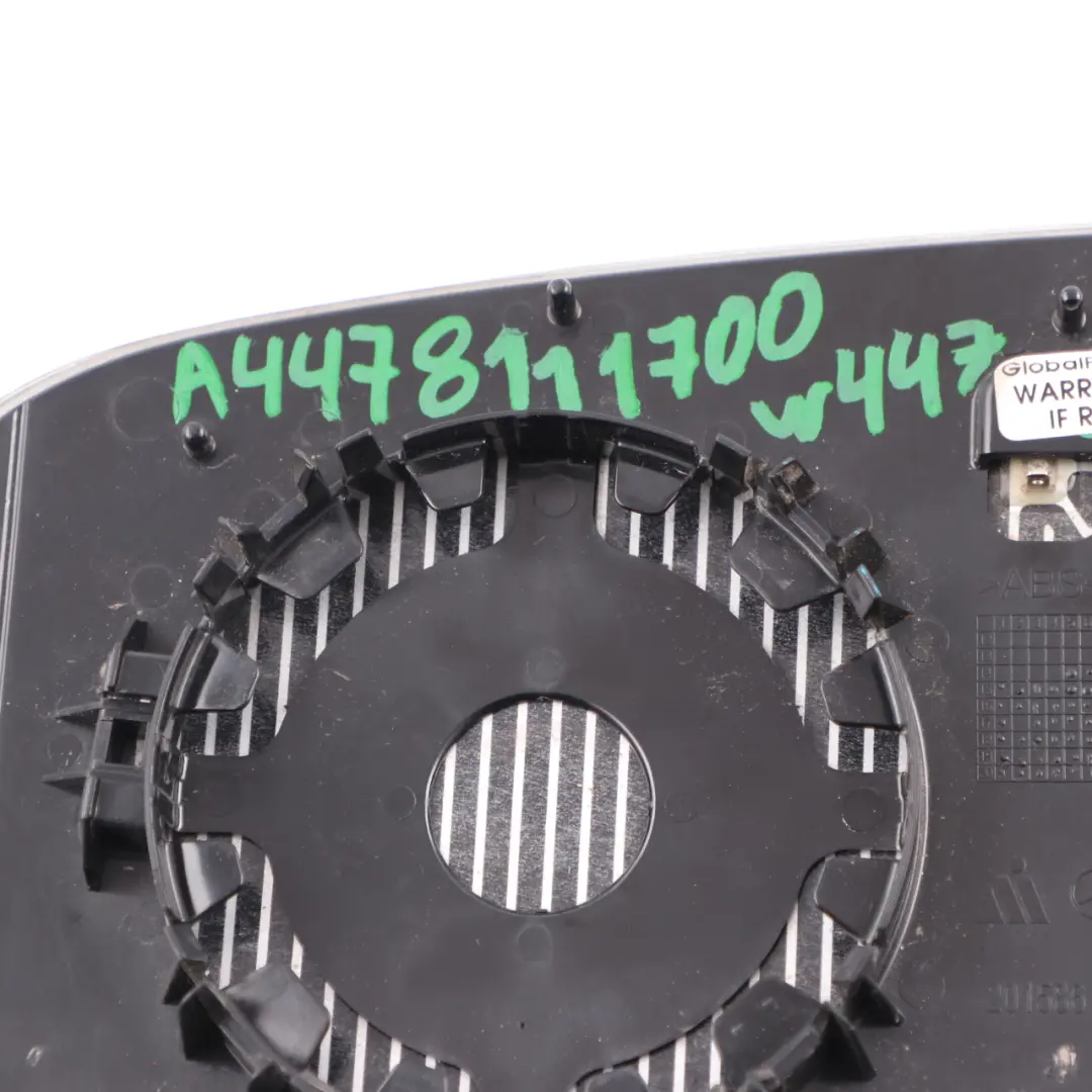 Specchietto retrovisore destro riscaldato per Mercedes Vito W447 con numero di parte A4478111700 Mercedes Vito W447 Specchietto retrovisore destro riscaldato - SKU A4478111700 - Numero di parte A4478111700