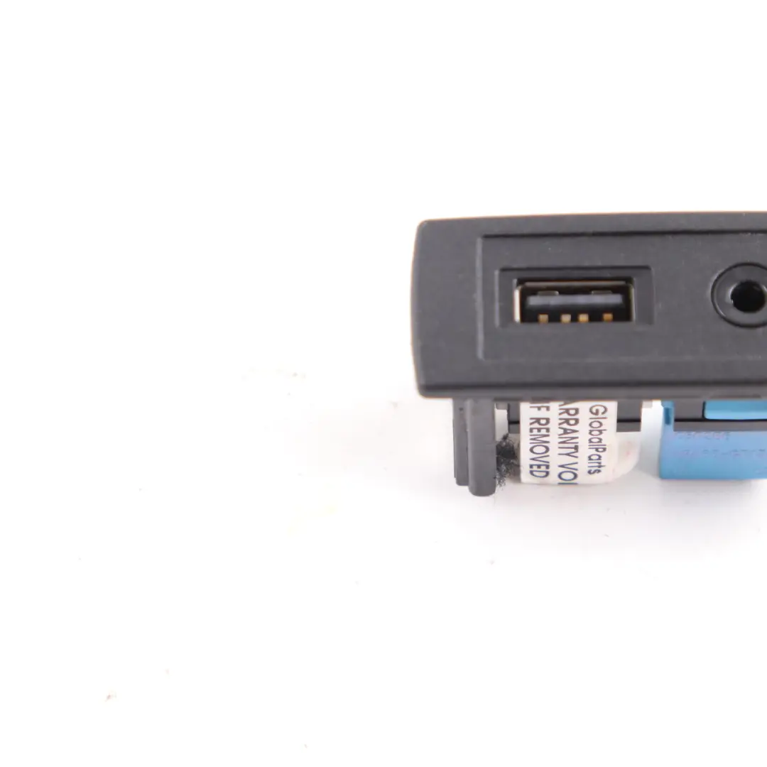 Connector AUX USB Adapter Port Socket Mercedes Sprinter W906 - SKU A4478200087 - Part number A4478200087
