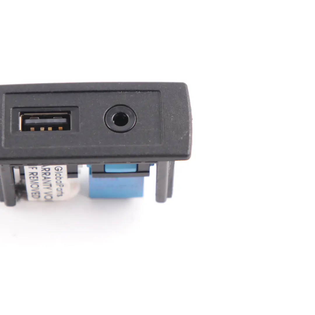 Connector AUX USB Adapter Port Socket Mercedes Sprinter W906 - SKU A4478200087 - Part number A4478200087