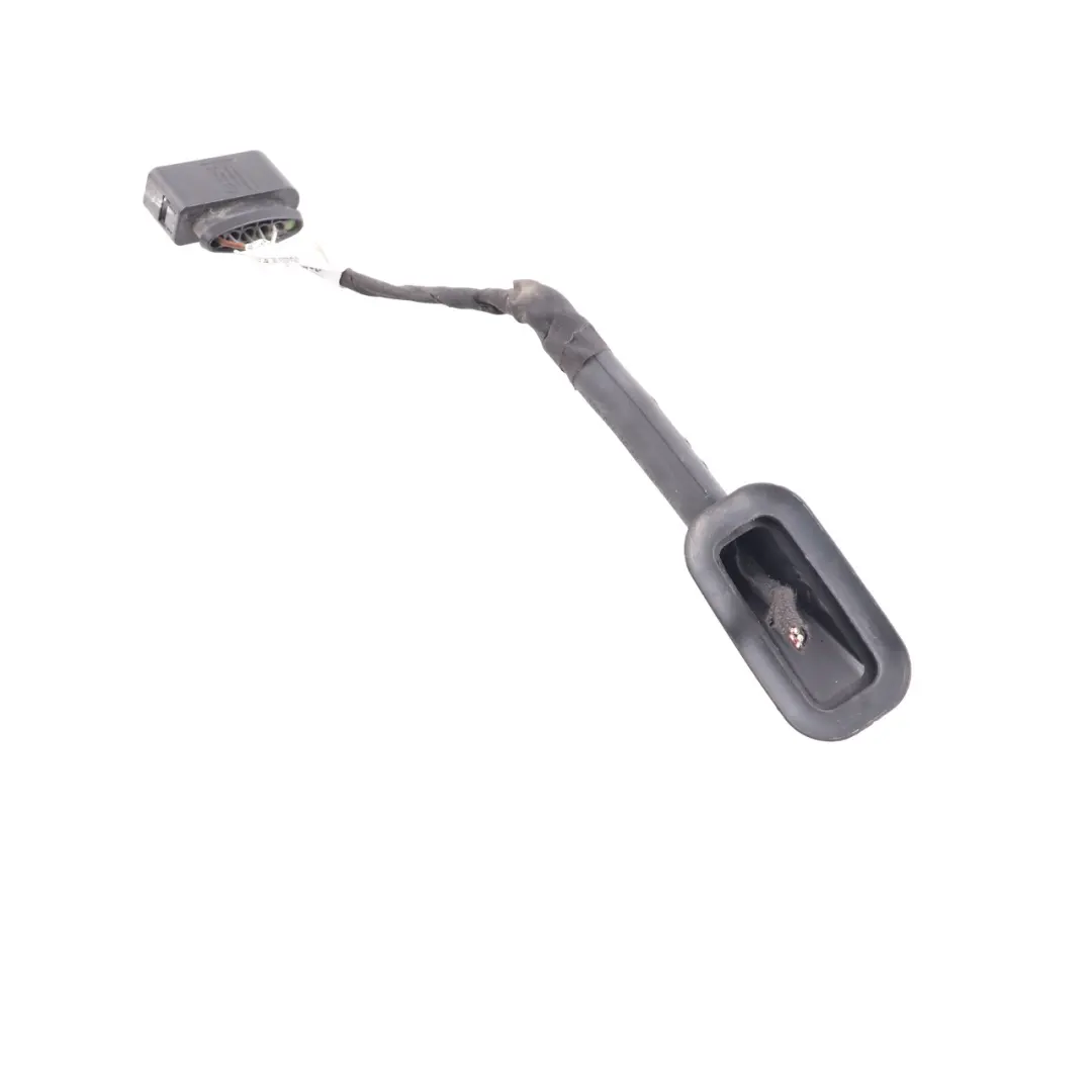 Lamp Right O/S Tail Light Plug Socket Wiring to Mercedes Vito W447 Rear with Part number A4478200164 Mercedes Vito W447 Rear Lamp Right O/S Tail Light Plug Socket Wiring - SKU A4478200164-1 - Part number A4478200164