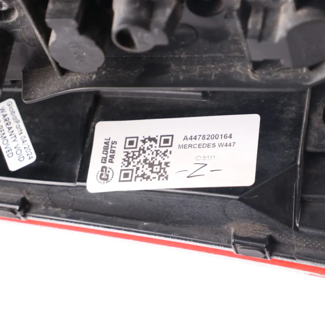 Mercedes Vito W447 Feu arrière Feu arrière droit Panneau latéral - SKU A4478200164 - Numéro de pièce A4478200164