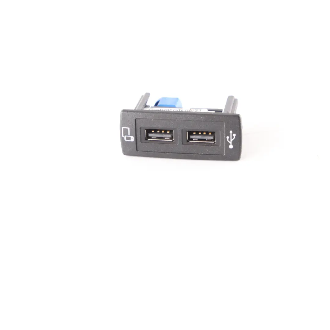 Mercedes Vito W447 Porta USB Adattatore Plug Connettore Unità - SKU A4478200902 - Numero di parte A4478200902