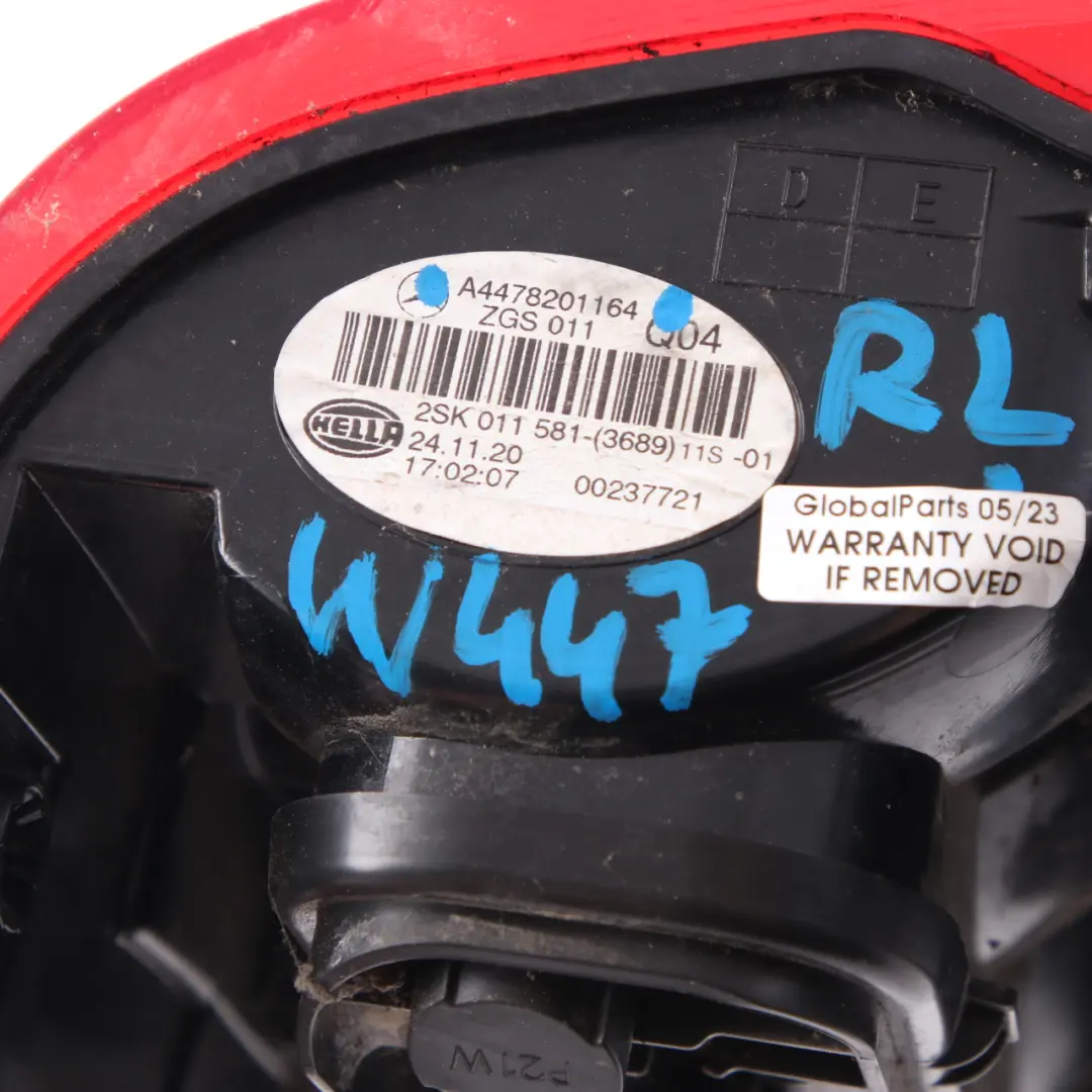 Lampa Tylna Lewa Światło Tylne Panel Boczny do Mercedes W447 o numerze A4478201164 Mercedes W447 Lampa Tylna Lewa Światło Tylne Panel Boczny - SKU A4478201164 - Numer Części A4478201164