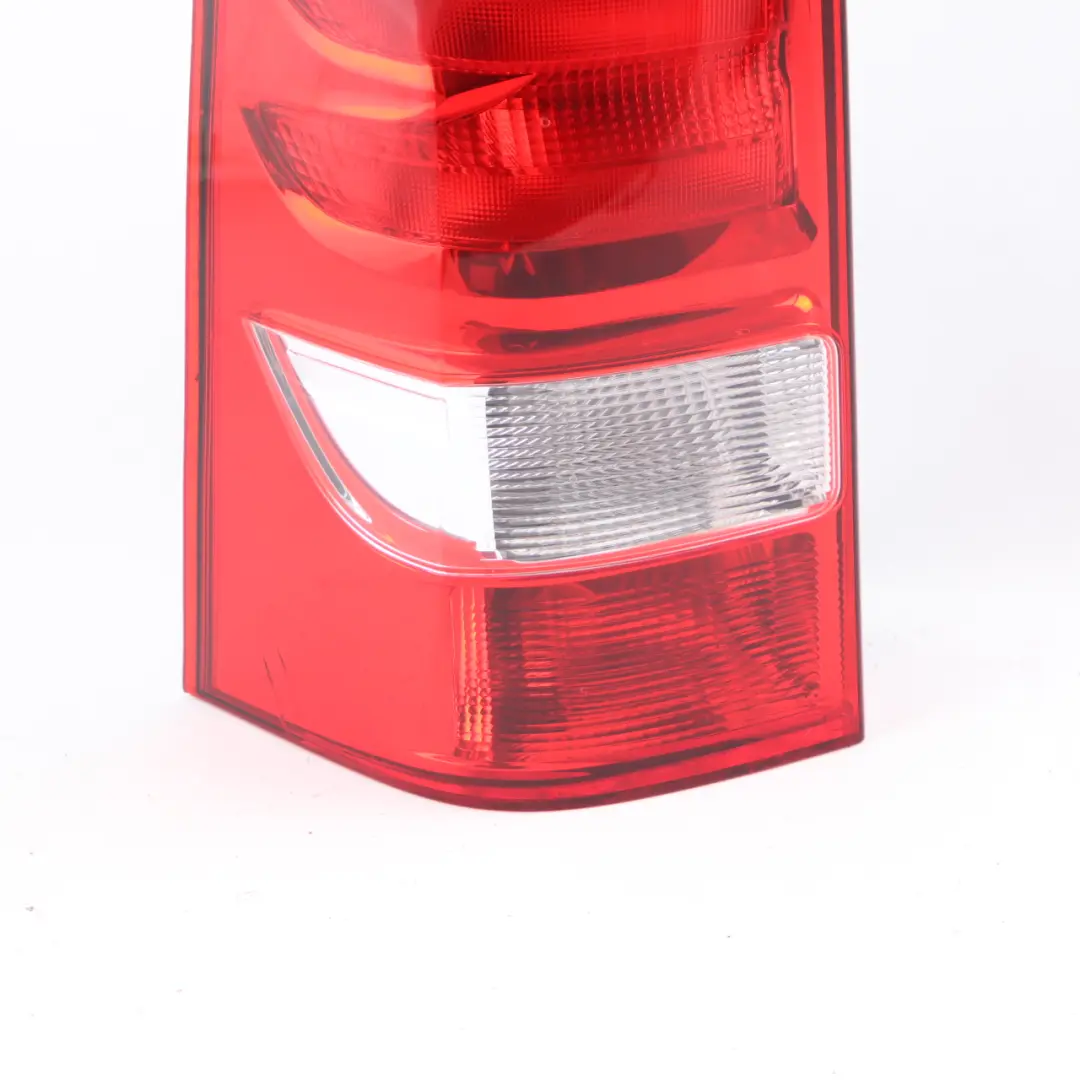 Fanale posteriore Sinistro Fanale posteriore laterale per Mercedes W447 con numero di parte A4478201164 Mercedes W447 Fanale posteriore Sinistro Fanale posteriore laterale - SKU A4478201164 - Numero di parte A4478201164