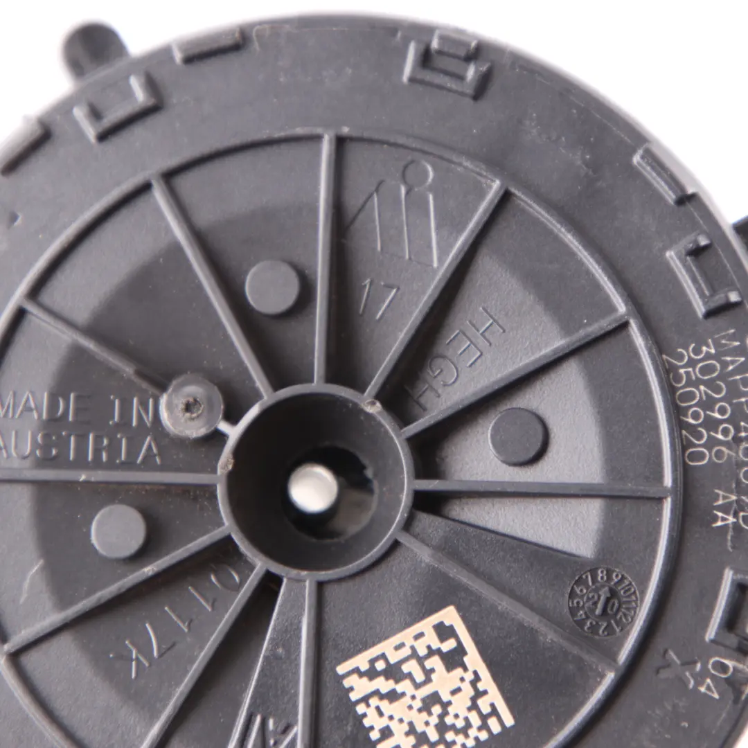 Attuatore specchietto retrovisore destro per Mercedes Vito W447 con numero di parte A4478202800 Mercedes Vito W447 Attuatore specchietto retrovisore destro - SKU A4478202800 - Numero di parte A4478202800