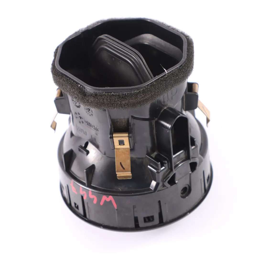 bocchetta aria cruscotto griglia ugello nero A4478000054 per Mercedes W447 con numero di parte A4478300054 Mercedes W447 bocchetta aria cruscotto griglia ugello nero A4478000054 - SKU A4478300054 - Numero di parte A4478300054