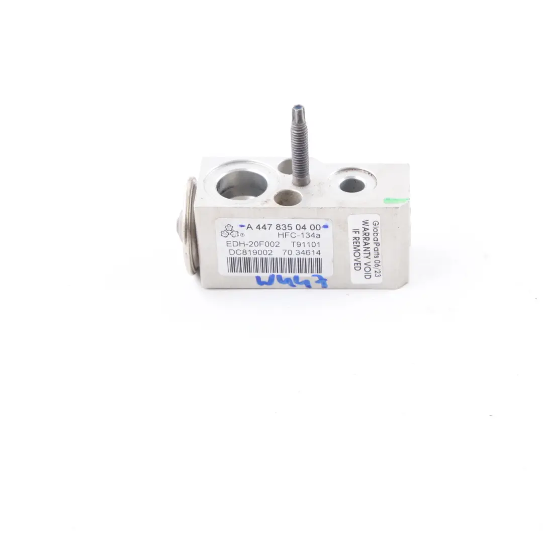 Valvola espansione A/C Unità valvola aria condizionata per Mercedes W447 con numero di parte A4478350400 Mercedes W447 Valvola espansione A/C Unità valvola aria condizionata - SKU A4478350400 - Numero di parte A4478350400