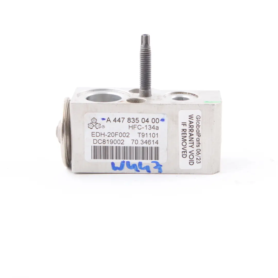 Expansionsventil A/C Klimaanlagenventil Einheit für Mercedes W447 mit Teilenummer A4478350400 Mercedes W447 Expansionsventil A/C Klimaanlagenventil Einheit - SKU A4478350400 - Teilenummer A4478350400