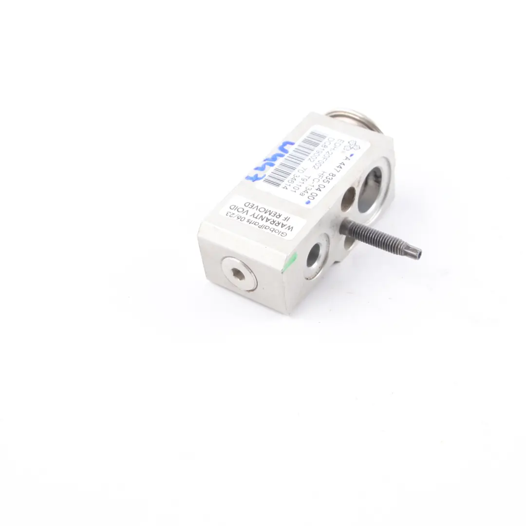 Valvola espansione A/C Unità valvola aria condizionata per Mercedes W447 con numero di parte A4478350400 Mercedes W447 Valvola espansione A/C Unità valvola aria condizionata - SKU A4478350400 - Numero di parte A4478350400