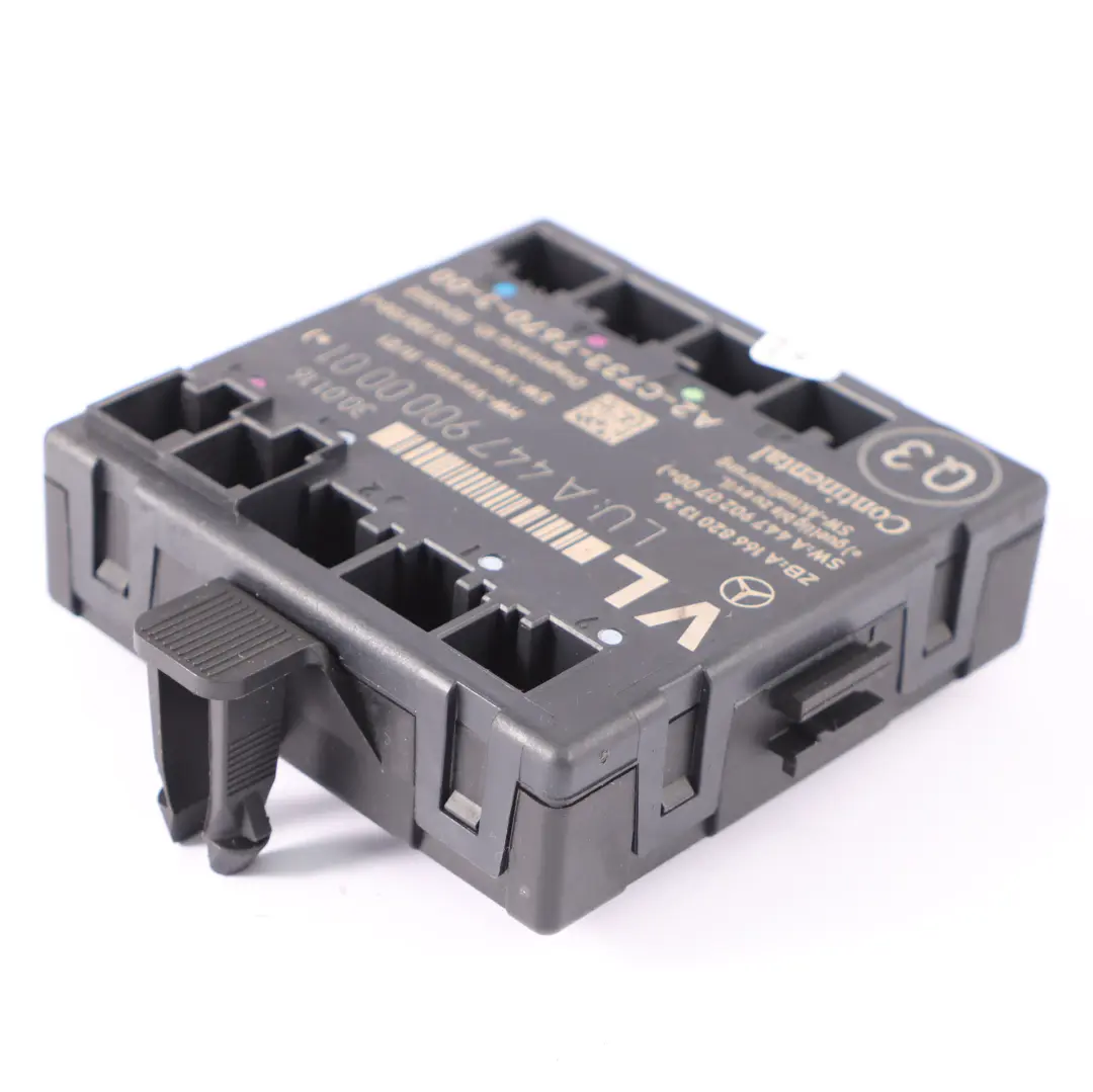Front Door Module Left N/S Control Unit ECU to Mercedes W447 with Part number A4479000001 Mercedes W447 Front Door Module Left N/S Control Unit ECU - SKU A4479000001 - Part number A4479000001