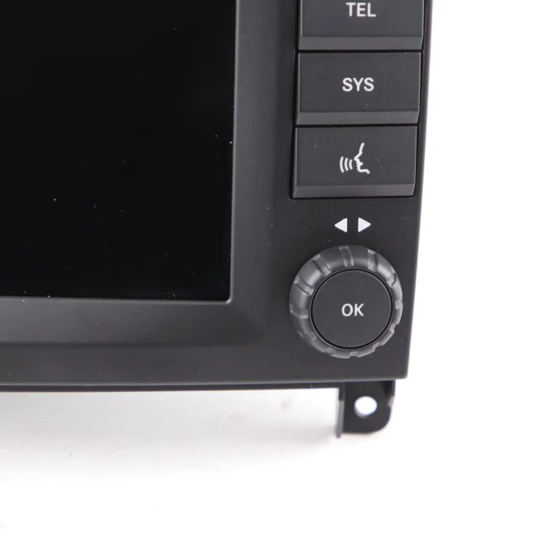 Head Unit CD Radio DAB Player Navigation GPS Navi to Mercedes W447 with Part number A2118700089 Mercedes W447 Head Unit CD Radio DAB Player Navigation GPS Navi - SKU A4479005217 - Part number A2118700089