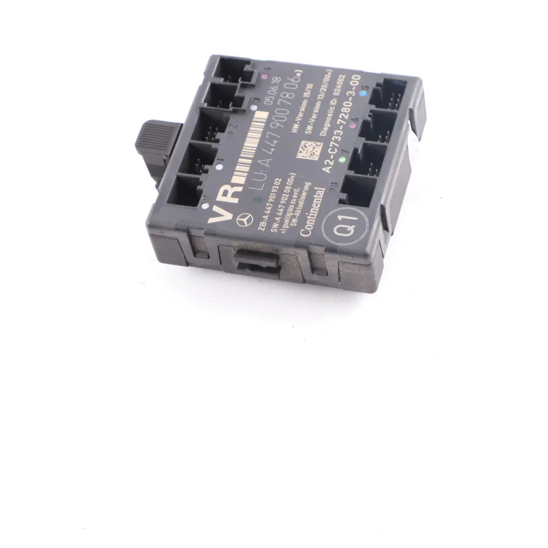 Unidad de control de la puerta delantera derecha para Mercedes W447 con número de pieza A4479007806 Mercedes W447 Unidad de control de la puerta delantera derecha - SKU A4479007806 - Número de pieza A4479007806