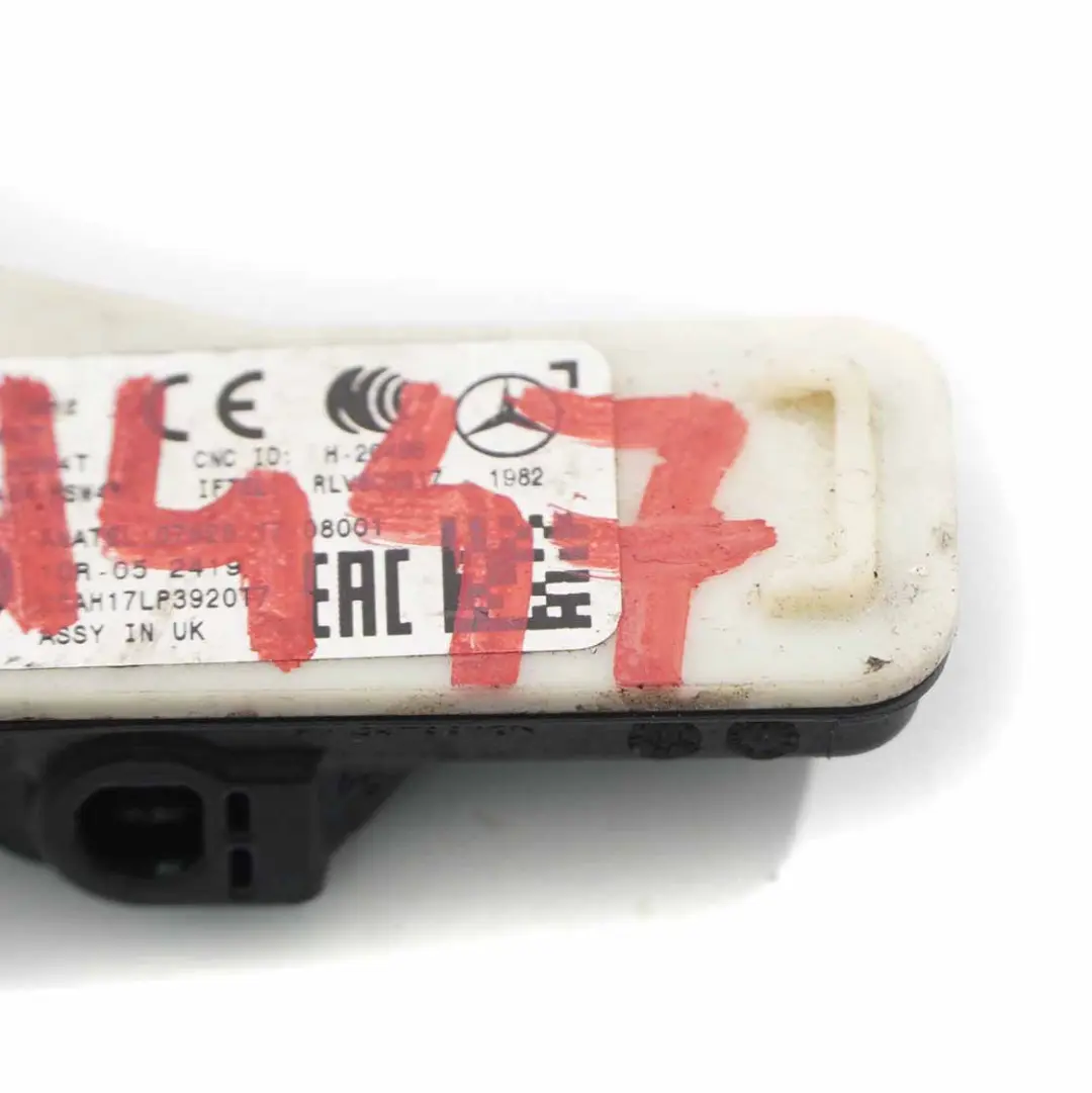 Druck Sensor Mercedes W447 Reifen Rad Elektronik TPM 433,92MHZ für mit Teilenummer A4479051704 Druck Sensor Mercedes W447 Reifen Rad Elektronik TPM 433,92MHZ - SKU A4479051704 - Teilenummer A4479051704