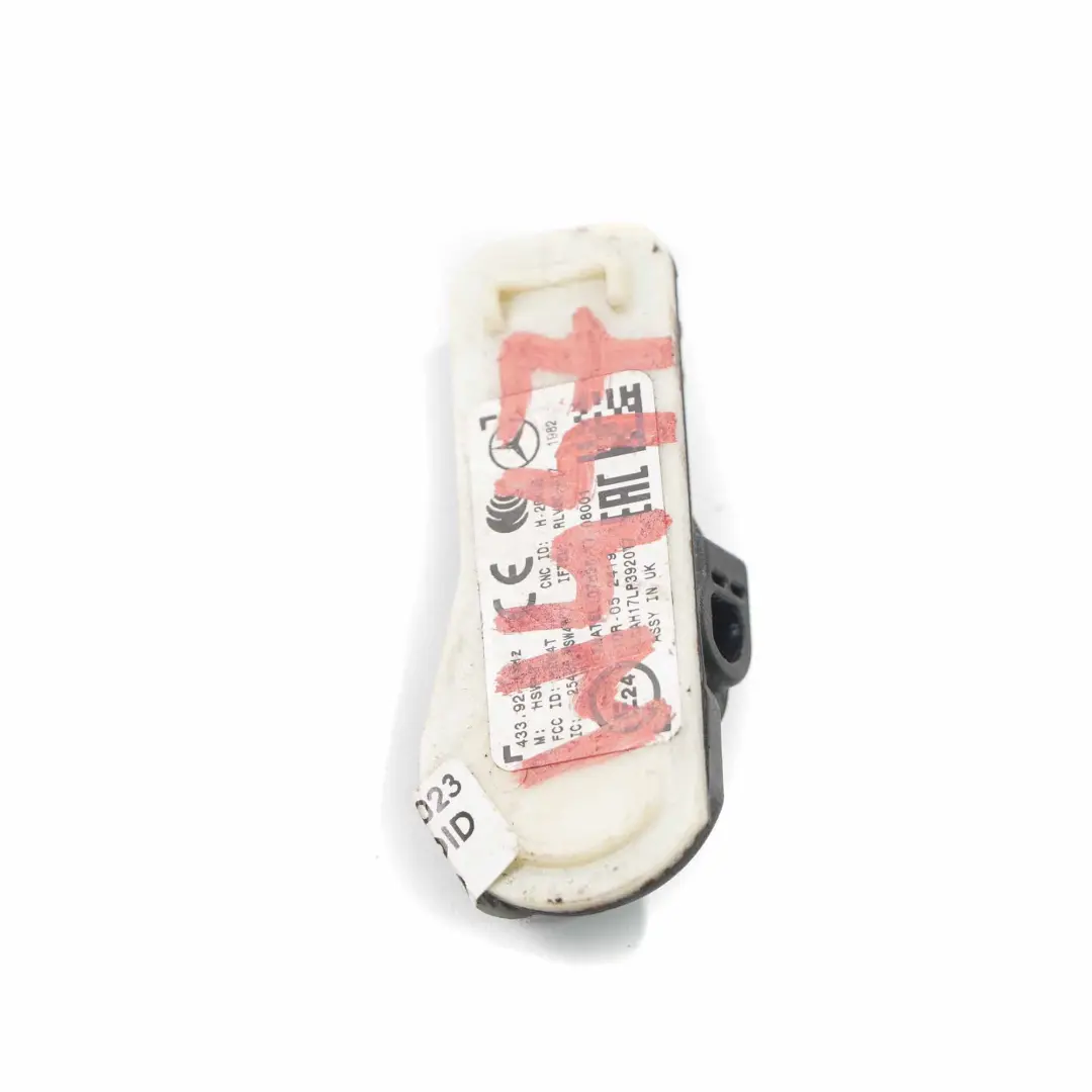 Druck Sensor Mercedes W447 Reifen Rad Elektronik TPM 433,92MHZ für mit Teilenummer A4479051704 Druck Sensor Mercedes W447 Reifen Rad Elektronik TPM 433,92MHZ - SKU A4479051704 - Teilenummer A4479051704