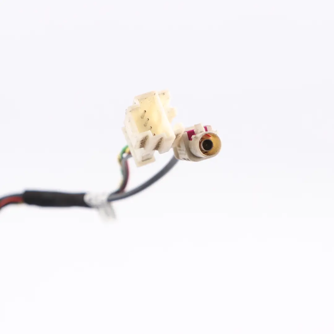 Trunk Lid Reversing Rear View Camera Unit to Mercedes Vito W447 with Part number A4479052306 Mercedes Vito W447 Trunk Lid Reversing Rear View Camera Unit - SKU A4479052306 - Part number A4479052306