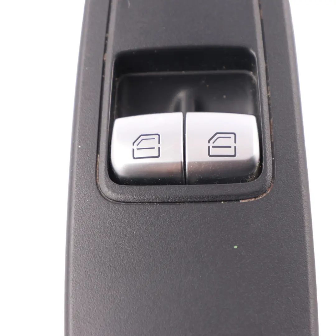 Front Right O/S Power Window Button to Mercedes W447 with Part number A4479054103 Mercedes W447 Front Right O/S Power Window Button - SKU A4479054103 - Part number A4479054103