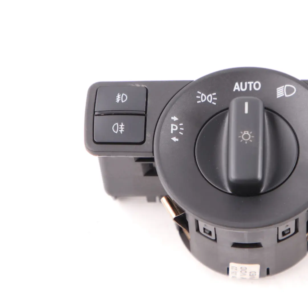 Faros Unidad de Control Panel Botón para Mercedes Vito W447 con número de pieza A4479058200 Mercedes Vito W447 Faros Unidad de Control Panel Botón - SKU A4479058200 - Número de pieza A4479058200