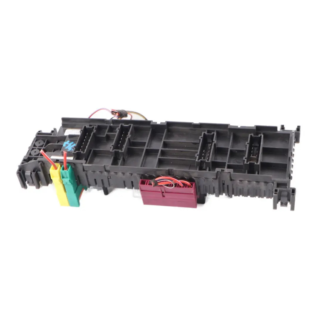 Mercedes Vito W447 Front Fuse Box Relay Control Unit Module - SKU A4479060117 - Part number A4479060117