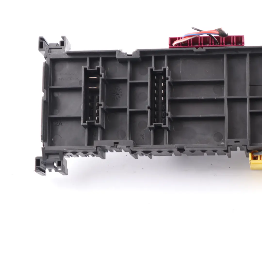 Caja de fusibles delantera Relé Control Módulo para Mercedes Vito W447 con número de pieza A4479060117 Mercedes Vito W447 Caja de fusibles delantera Relé Control Módulo - SKU A4479060117 - Número de pieza A4479060117