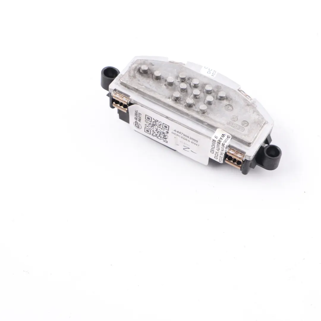 Resistencia ventilador motor soplador calefactor Mercedes Vito W447 para con número de pieza A4479063000 Resistencia ventilador motor soplador calefactor Mercedes Vito W447 - SKU A4479063000 - Número de pieza A4479063000