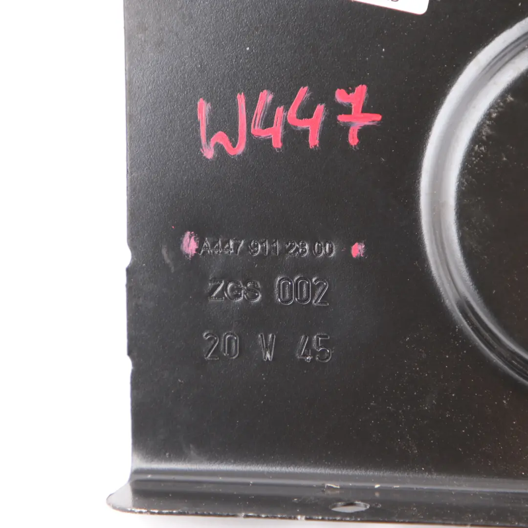 Mercedes W447 Obudowa Przedniego Fotala Płyta Podstawy - SKU A4479112800 - Numer Części A4479112800