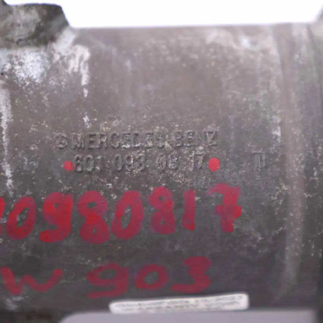 Abgasrückführungsventil Mercedes W901 OM601 AGR Abgasrückführung für mit Teilenummer A6010980817 Abgasrückführungsventil Mercedes W901 OM601 AGR Abgasrückführung - SKU A6010980817 - Teilenummer A6010980817