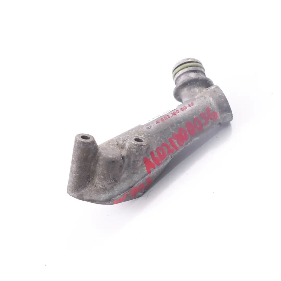 W901 W903 OM602 Tubo de conexión Carcasa turbocompresor para Mercedes con número de pieza A6021800036 Mercedes W901 W903 OM602 Tubo de conexión Carcasa turbocompresor - SKU A6021800036 - Número de pieza A6021800036
