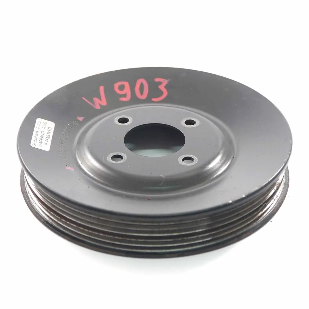 W903 Motore Pompa Acqua Puleggia per Mercedes Sprinter con numero di parte A6032050210 Mercedes Sprinter W903 Motore Pompa Acqua Puleggia - SKU A6032050210 - Numero di parte A6032050210