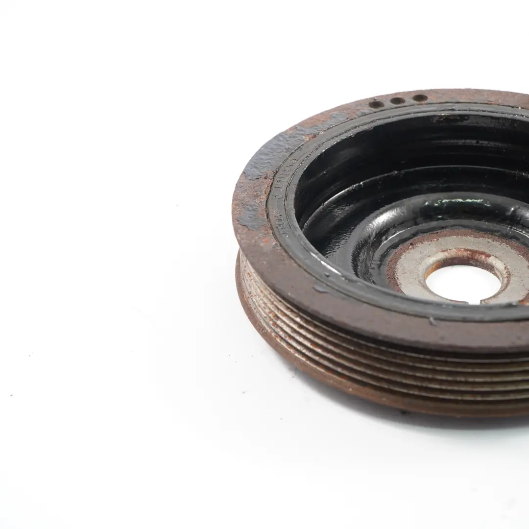 OM607 Polea cigüeñal diesel Amortiguador vibraciones para Mercedes W176 C117 con número de pieza A6070300600 Mercedes W176 C117 OM607 Polea cigüeñal diesel Amortiguador vibraciones - SKU A6070300600 - Número de pieza A6070300600