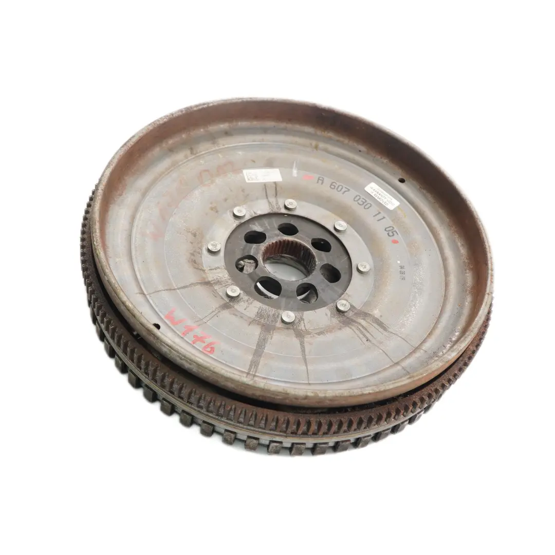 Flywheel Ring Mercedes W176 W246 OM607 Diesel Automatic Gearbox to with Part number A6070301105 Flywheel Ring Mercedes W176 W246 OM607 Diesel Automatic Gearbox - SKU A6070301105 - Part number A6070301105