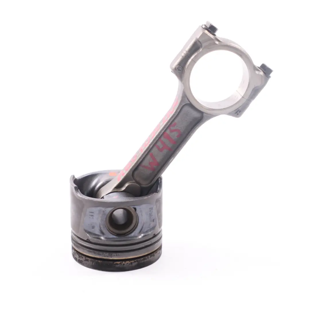 OM607.951 607951 motore diesel biella pistone biella per Mercedes W415 con numero di parte A6070302100 Mercedes W415 OM607.951 607951 motore diesel biella pistone biella - SKU A6070302100 - Numero di parte A6070302100