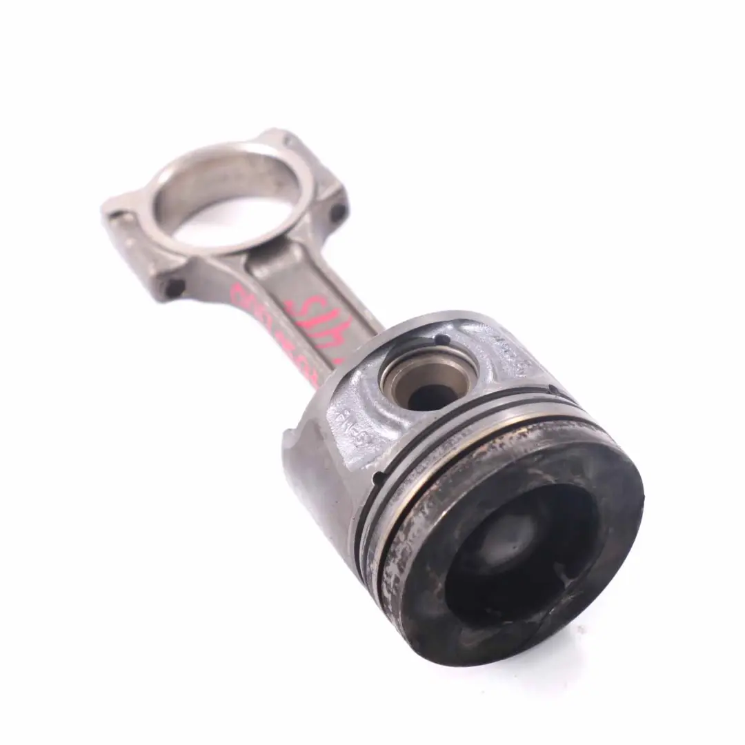 OM607.951 607951 moteur diesel bielle piston bielle pour Mercedes W415 à propos du numéro de pièce A6070302100 Mercedes W415 OM607.951 607951 moteur diesel bielle piston bielle - SKU A6070302100 - Numéro de pièce A6070302100