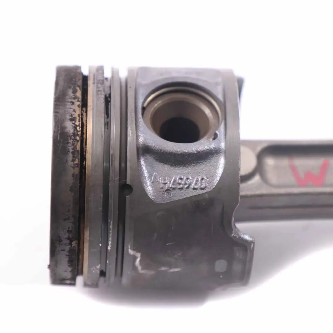 Mercedes W415 OM607.951 607951 Biela Pistón Biela Motor Diesel - SKU A6070302100 - Número de pieza A6070302100