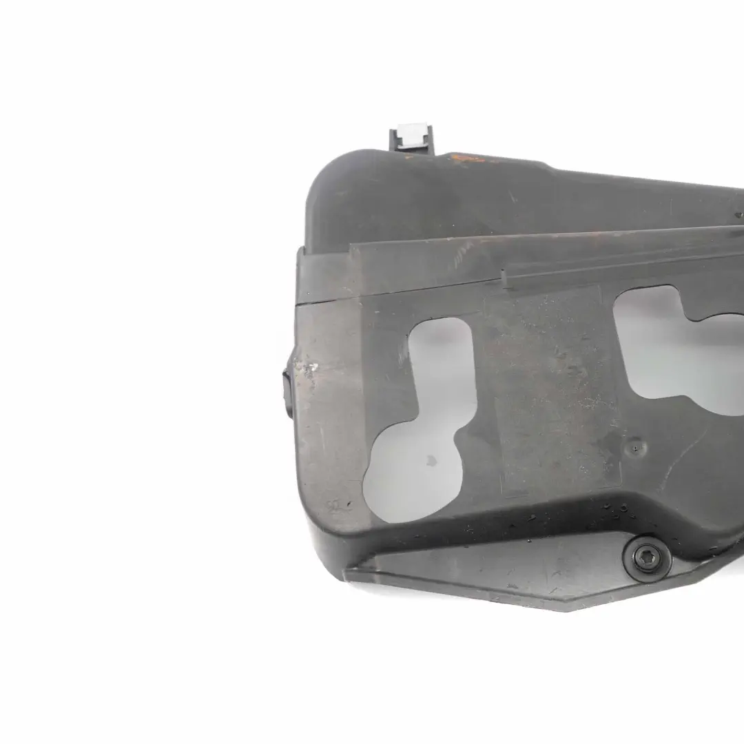 Mercedes W176 OM607 Coperchio scatola distribuzione Pannello motore - SKU A6070520000 - Numero di parte A6070520000