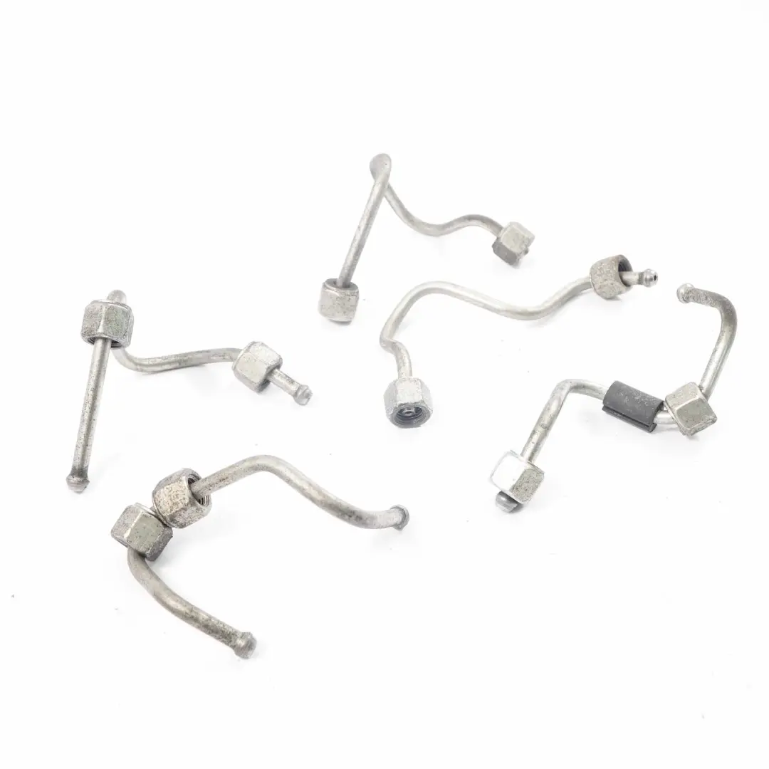 OM607 Einspritzleitungs Druckrohr Injektor Set für Mercedes W176 W246 mit Teilenummer A6070700033 Mercedes W176 W246 OM607 Einspritzleitungs Druckrohr Injektor Set - SKU A6070700033 - Teilenummer A6070700033