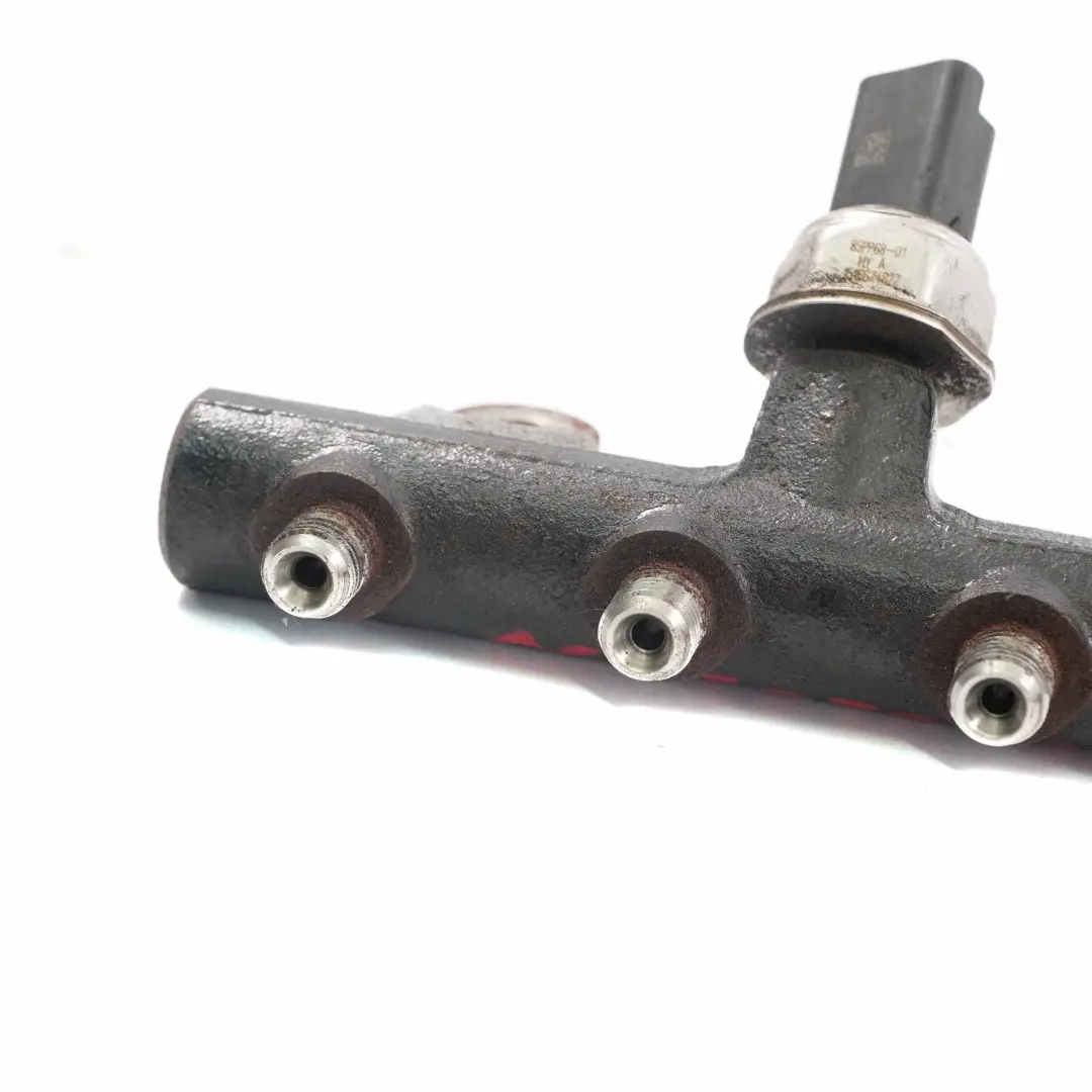 Rail Mercedes W176 W246 OM607 High Pressure Fuel Rail to Fuel Injection with Part number A6070700400 Fuel Injection Rail Mercedes W176 W246 OM607 High Pressure Fuel Rail - SKU A6070700400 - Part number A6070700400