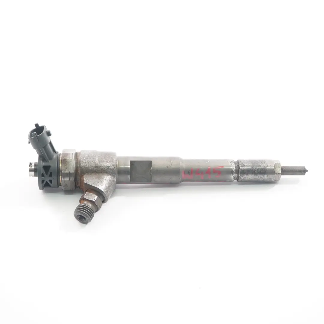 Mercedes Citan W415 OM607 Diesel Fuel Injector Injection Nozzle - SKU A6070700500 - Part number A6070700500