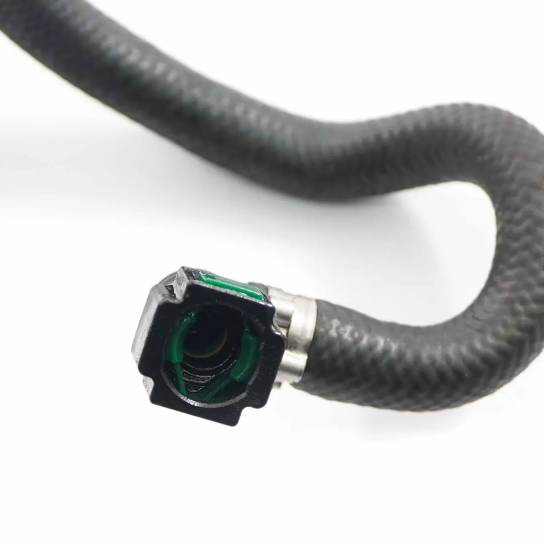 iniezione carburante Mercedes W176 OM607 Pressione tubo guida per Linea con numero di parte A6070701332 Linea iniezione carburante Mercedes W176 OM607 Pressione tubo guida - SKU A6070701332-1 - Numero di parte A6070701332