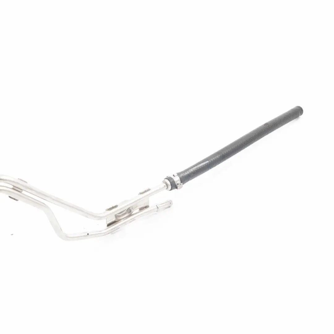 OM607 Einspritzleitungs Druckrohr Rail Injektor für Mercedes W176 W246 mit Teilenummer A6070701332 Mercedes W176 W246 OM607 Einspritzleitungs Druckrohr Rail Injektor - SKU A6070701332 - Teilenummer A6070701332