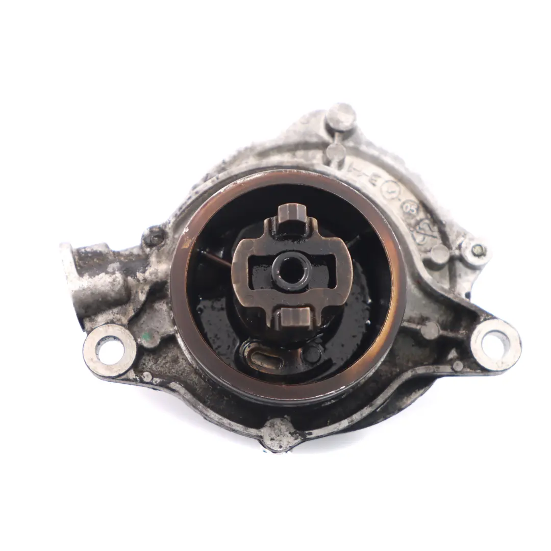 Pompa a vuoto Mercedes W176 W246 OM607 Motore diesel per con numero di parte A6070900005 Pompa a vuoto Mercedes W176 W246 OM607 Motore diesel - SKU A6070900005-1 - Numero di parte A6070900005