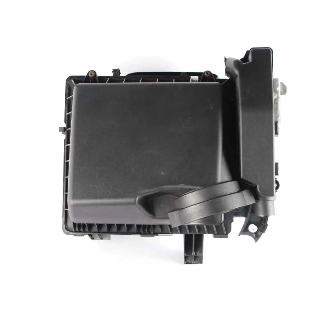 Filter Box Mercedes W176 W246 OM607 Air Silencer Housing Diesel to Air with Part number A6070900101 Air Filter Box Mercedes W176 W246 OM607 Air Silencer Housing Diesel - SKU A6070900101 - Part number A6070900101