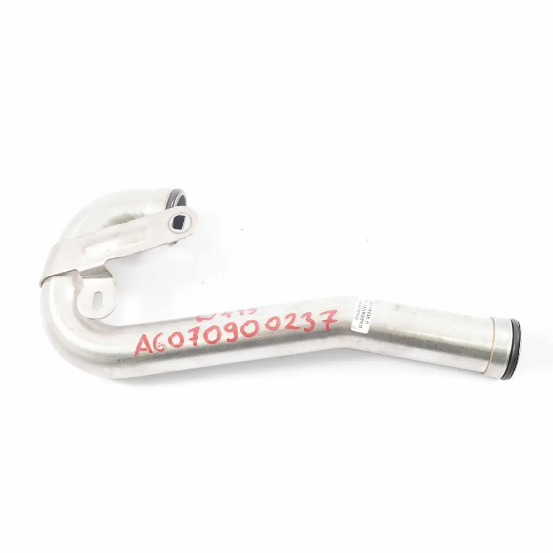 OM607 AGR Rohr Leitung Diesel 744818 für Mercedes W176 mit Teilenummer A6070900237 Mercedes W176 OM607 AGR Rohr Leitung Diesel 744818 - SKU A6070900237 - Teilenummer A6070900237