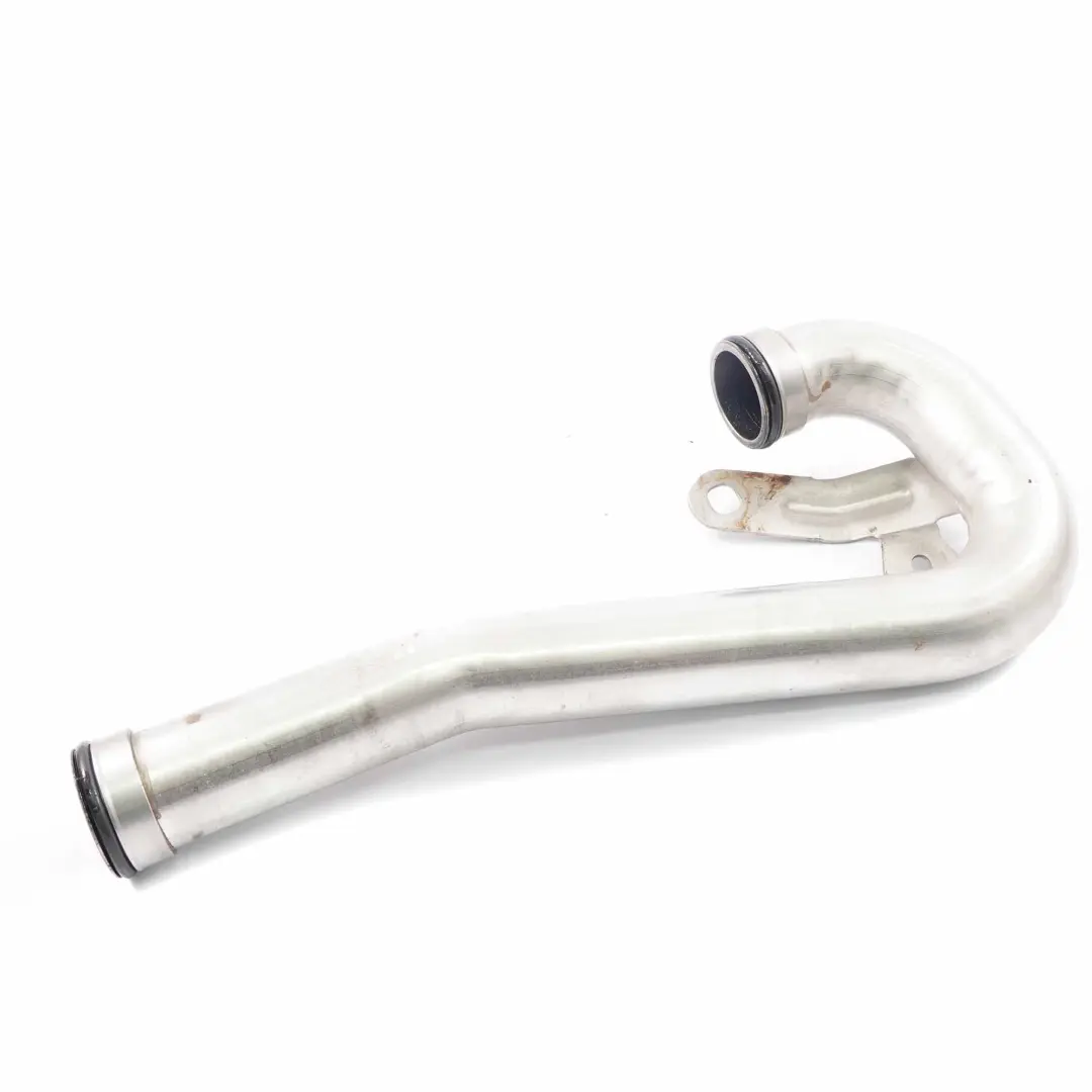 OM607 Tubo EGR Diesel 744818 per Mercedes W176 con numero di parte A6070900237 Mercedes W176 OM607 Tubo EGR Diesel 744818 - SKU A6070900237 - Numero di parte A6070900237